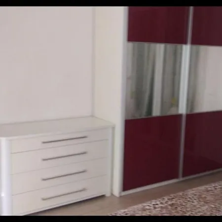 Michela Semesterbostad Milano Marittima