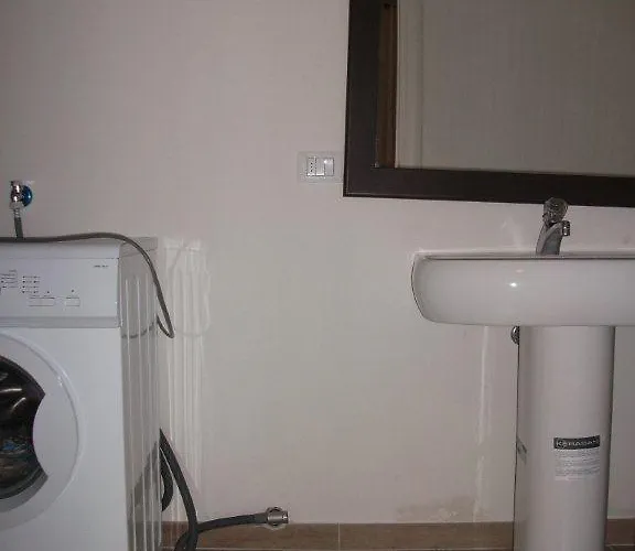 Michela * Μιλάνο Μαριτίμα